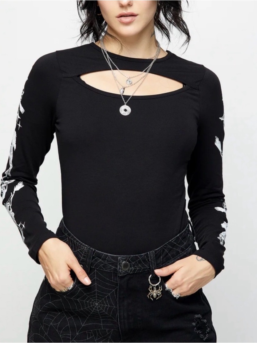 Disturbia | Wolfsbane Cut Out Long Sleeve - Picture 3 of 3